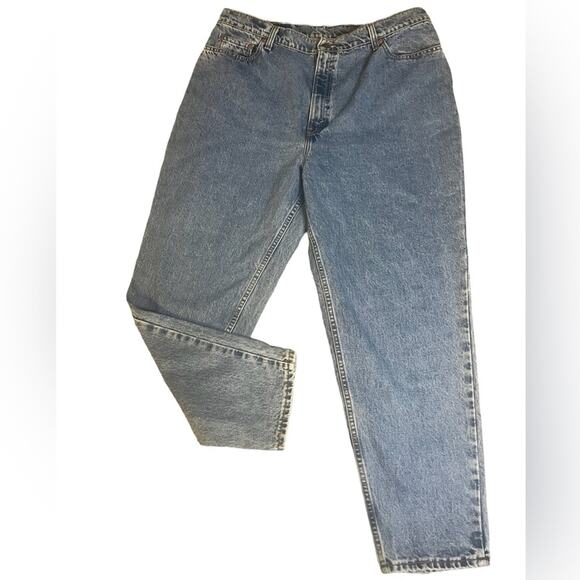 Vtg Levi’s 522 Tapered Fit Tapered Leg Made in USA Jeans 20 Short - Picture 1 of 5